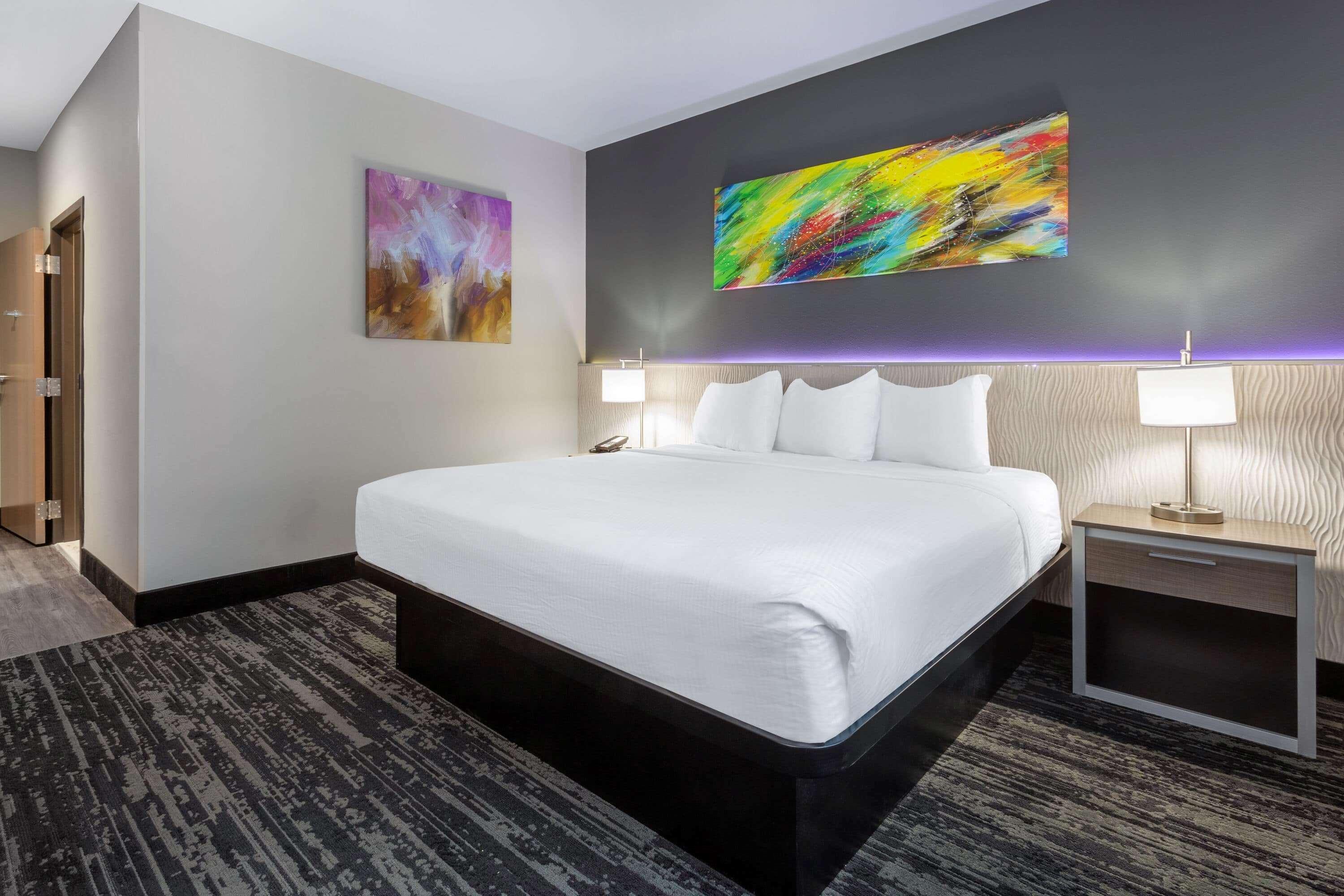 Baymont By Wyndham Madison Hotel Exterior foto