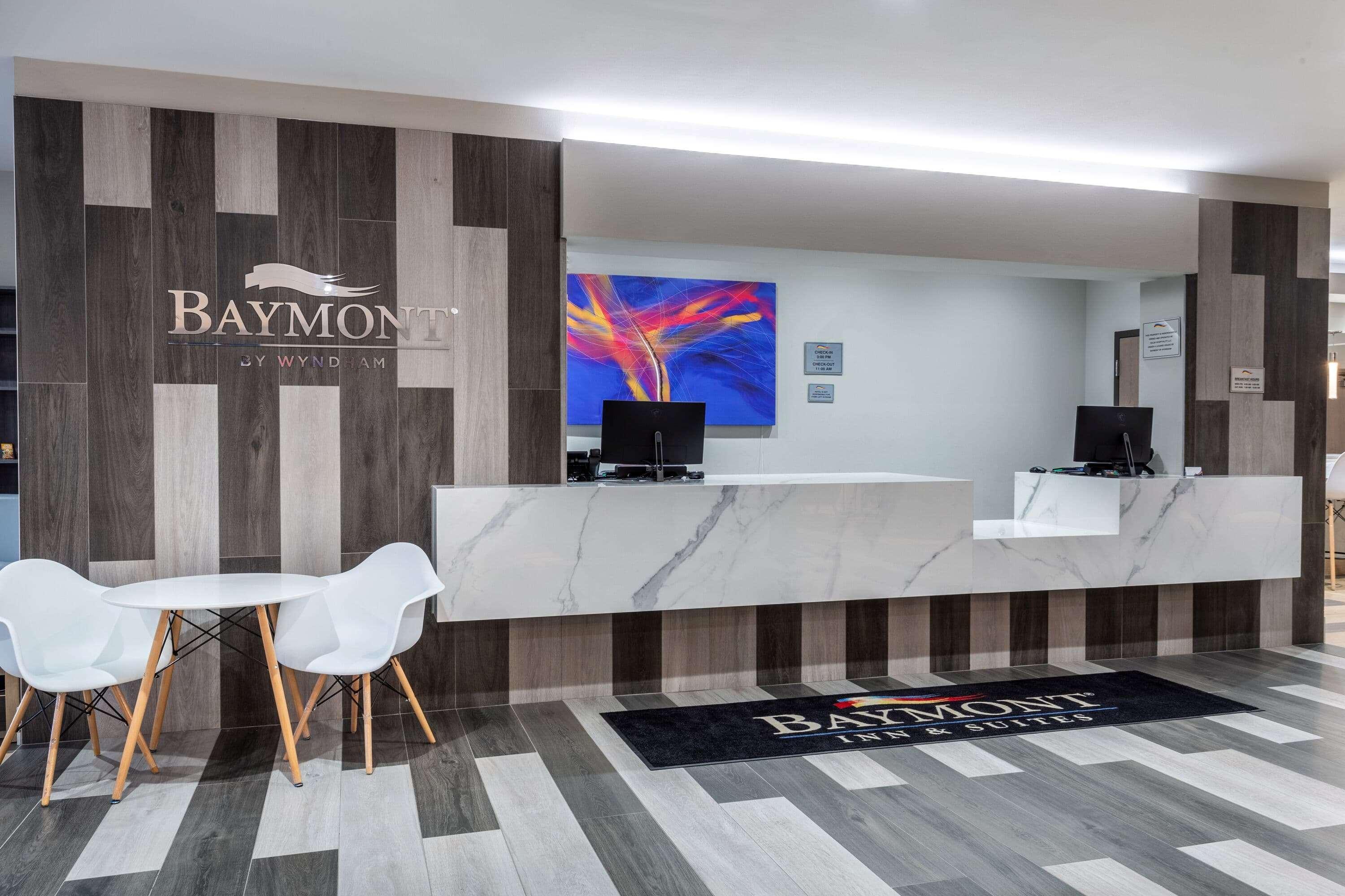 Baymont By Wyndham Madison Hotel Exterior foto